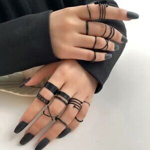16 pcs Geometric Rings Set Black